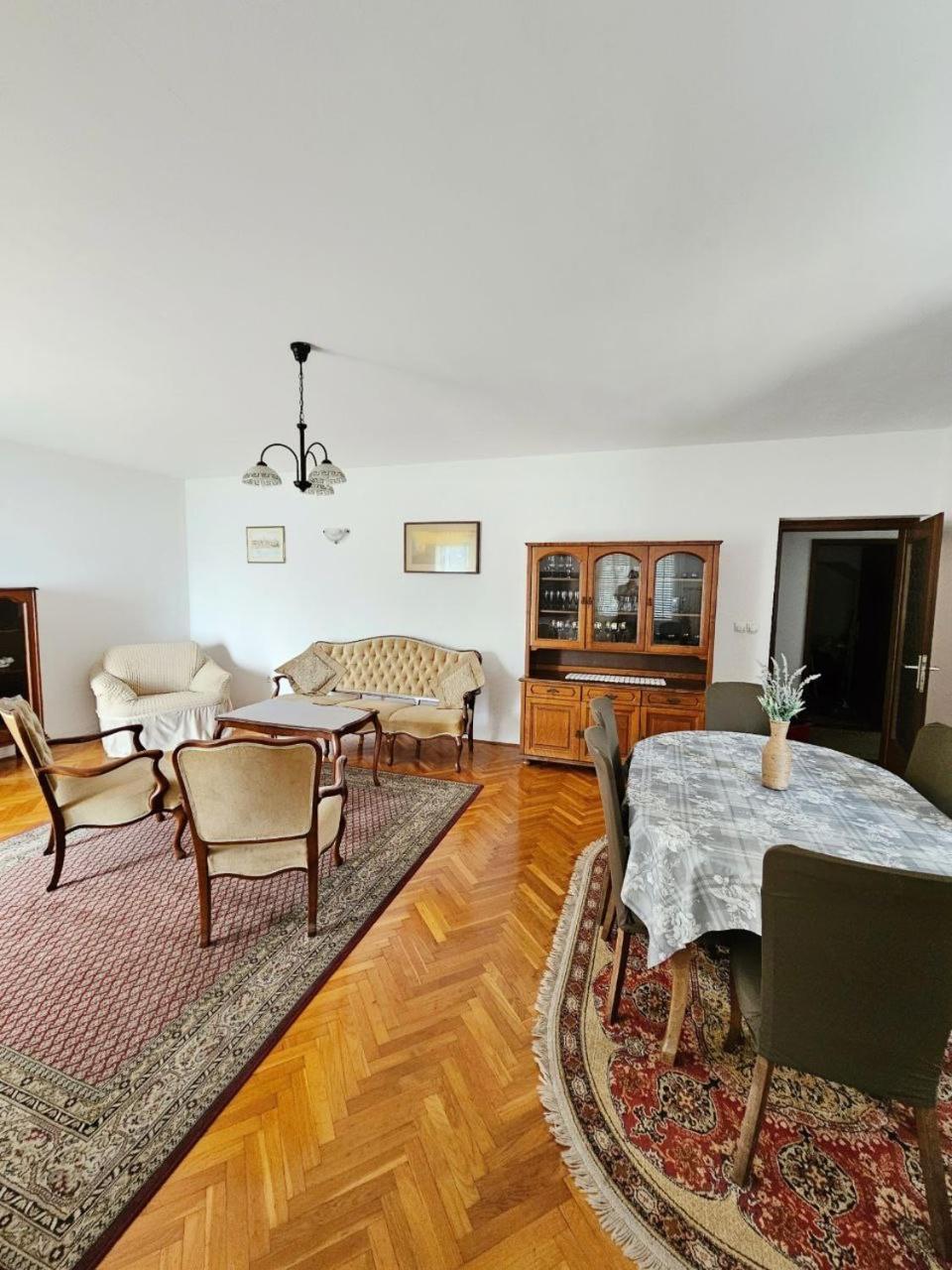 Villa Family House Opatija Exterior foto